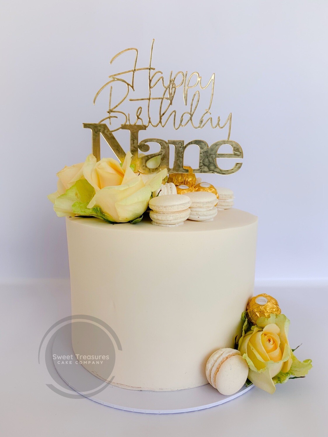 Cream and Gold Fondant Single tier Cake