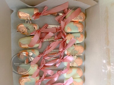 Butterfly Rose Gold Leaf Cakesicles