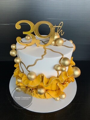 Fondant wrap Single tier cake