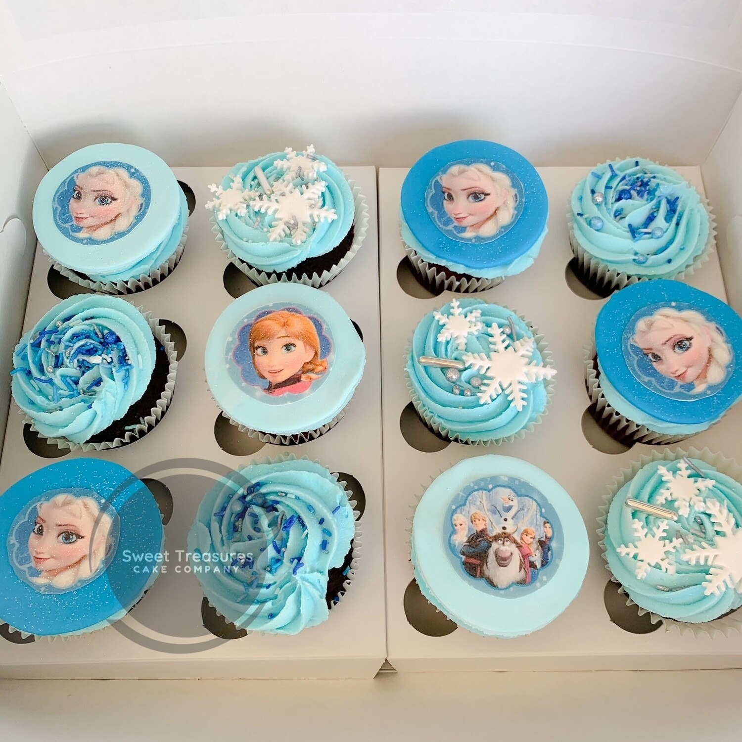 Frozen / Elsa themed cupcakes