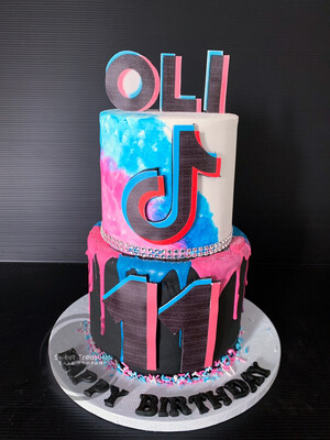 Tik Tok choc drip 2 tier cake