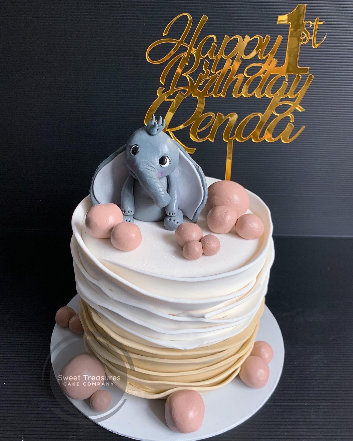 Elephant Single tier Cake