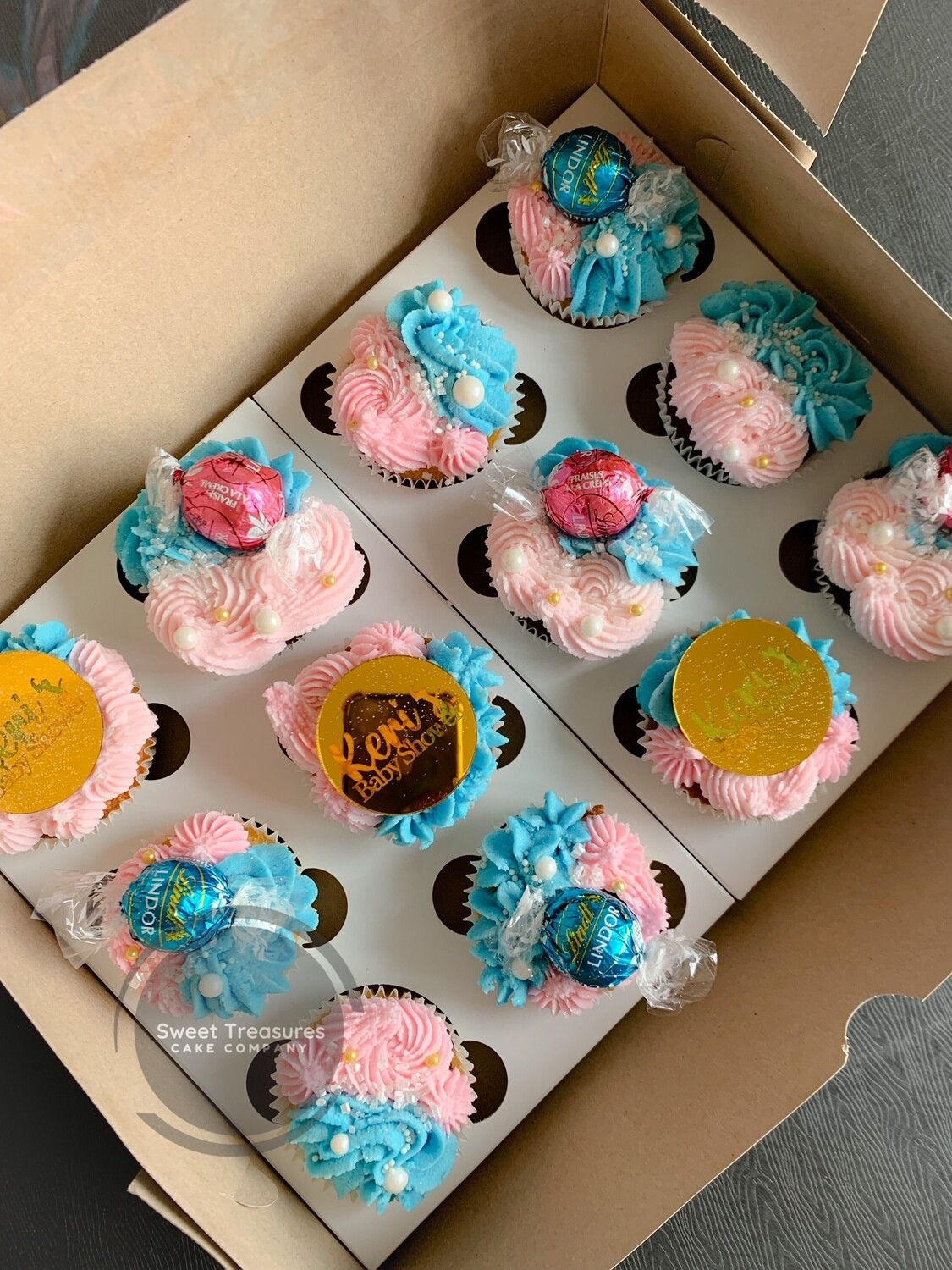 Gender Reveal Babyshower cupcakes