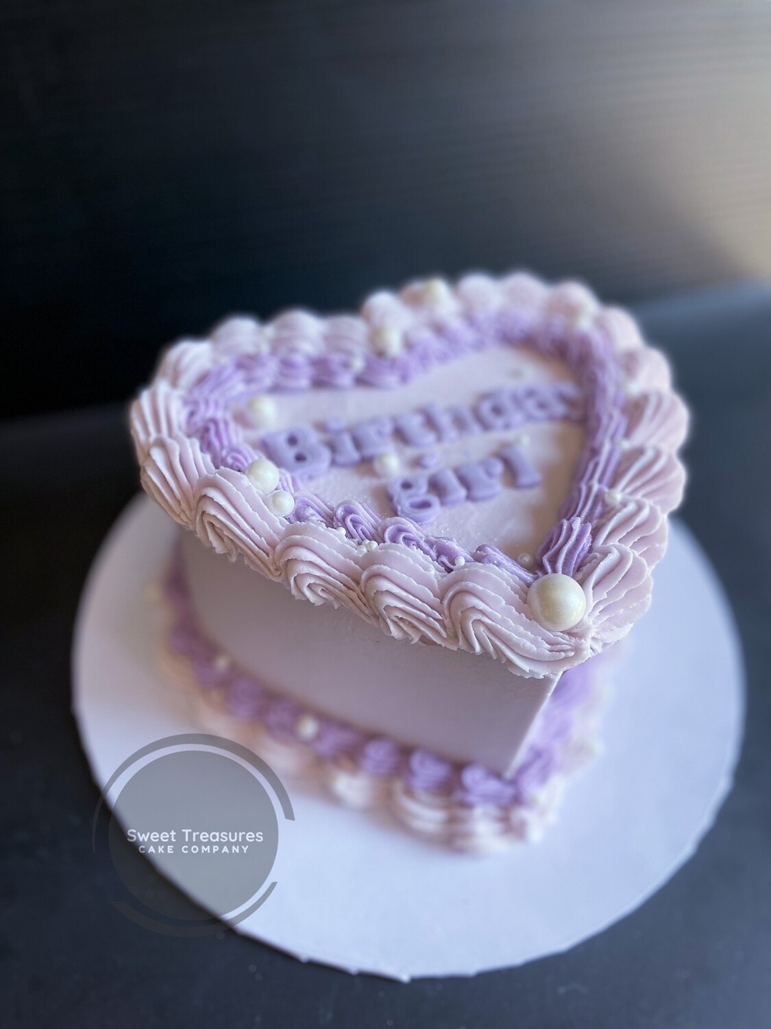 Piped Buttercream Heart shaped Single tier Cake