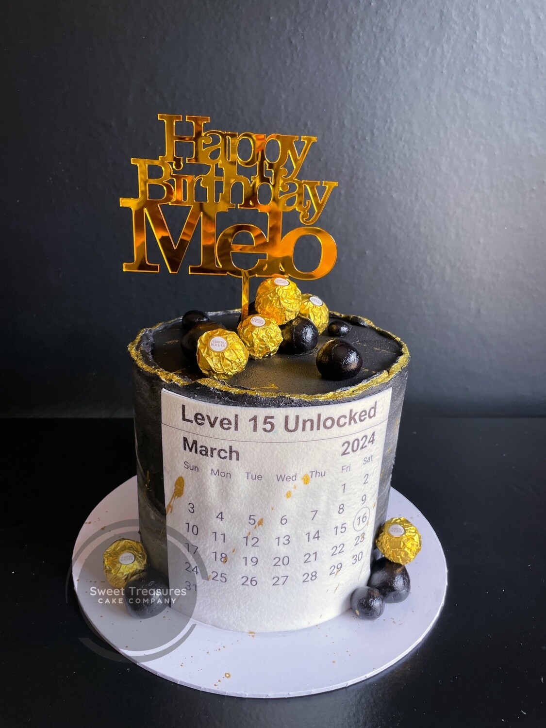 Birthday Calendar Single tier cake