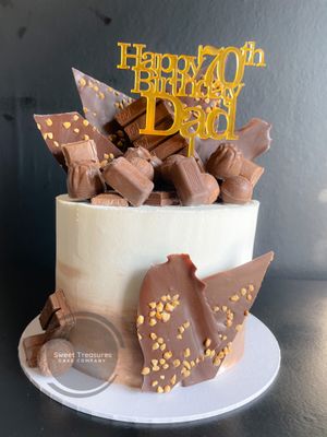 Chocolate shards Single tier cake