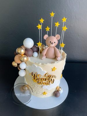 Spheres &amp; Teddy Single tier Baby Shower Cake