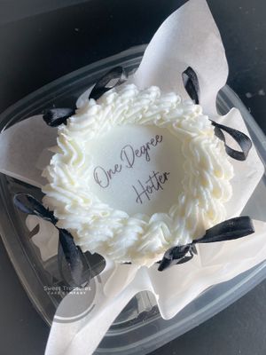Graduation Bento Burn Reveal Cake
