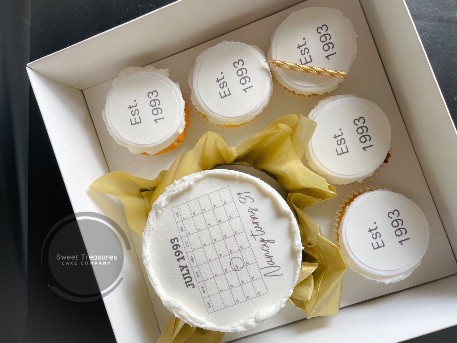 Calendar Bento Cake Box