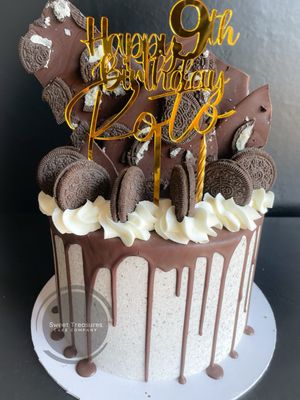 Oreo Chocolate drip Single tier cake
