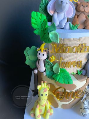 Safari 2 tier Cake
