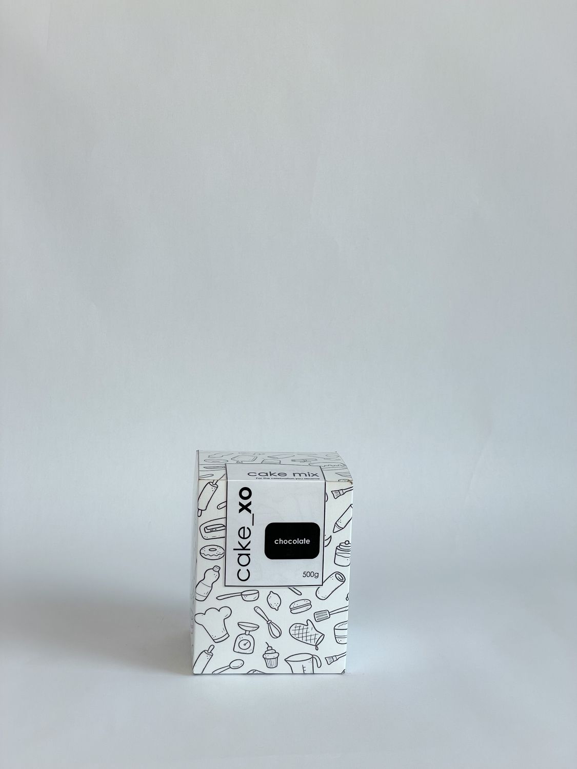 cake_xo Chocolate Cake Mix, Size: Medium: 8 - 10 Servings (1x3 layer 6 inch cake)