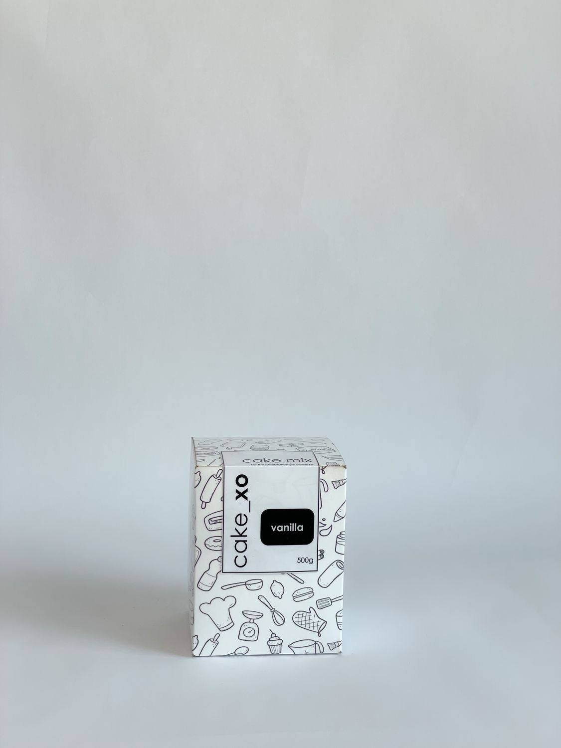 cake_xo Vanilla Cake Mix, Size: Medium: 8 - 10 Servings (1x3 layer 6 inch cake)