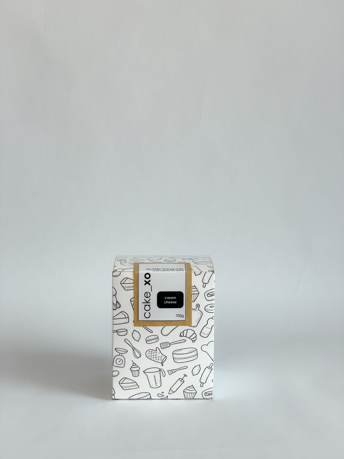 cake_xo Cream Cheese Flavoured Butter Icing Mix - Cake, Size: 700g: Will fill, cover and decorate 1 x 3 layer 6 inch cake