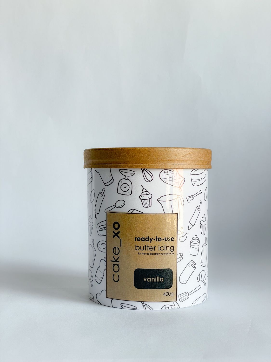 cake_xo Ready to use Vanilla Butter Icing - CAKE, Size: 1200g: 6 Inch, 3 layer cake (fill, cover and decorate)