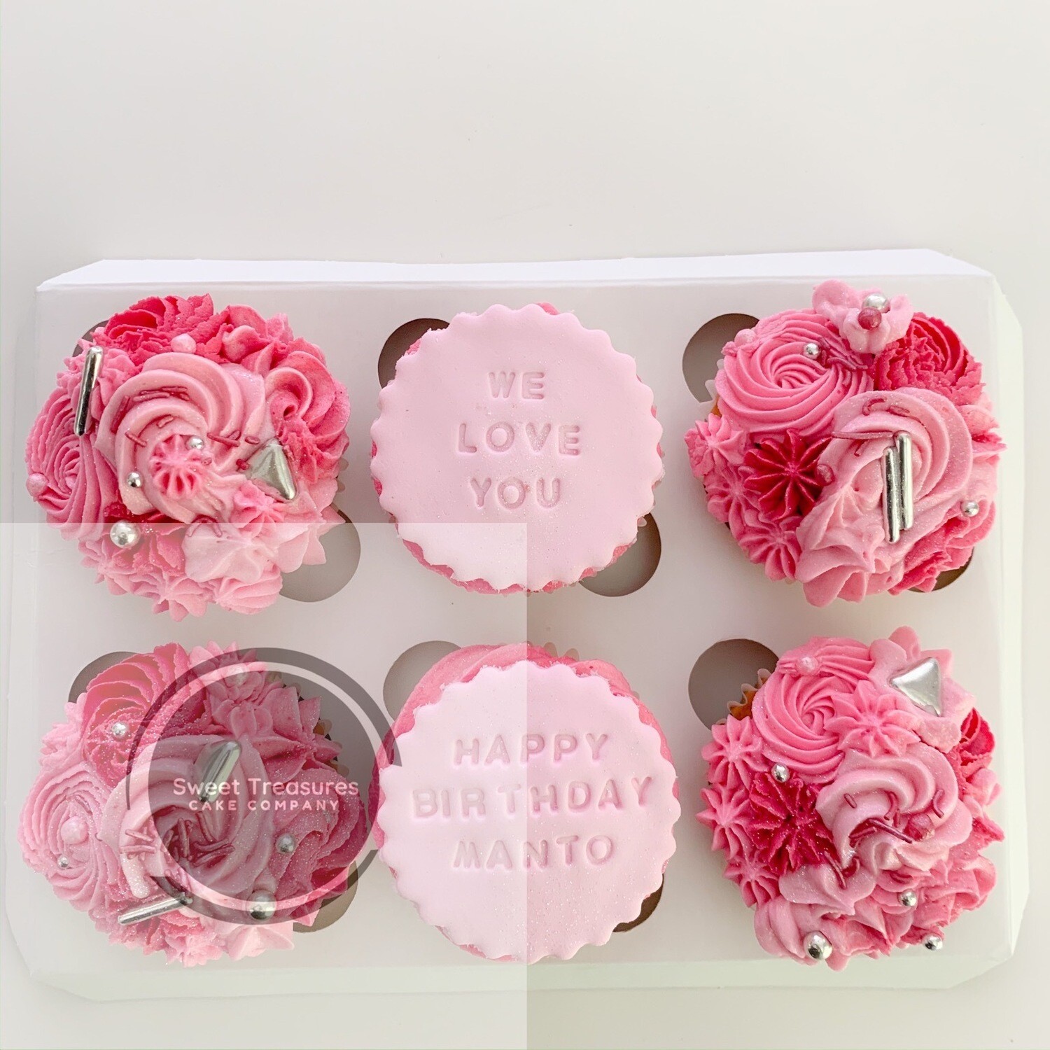 Fancy Piped cupcakes