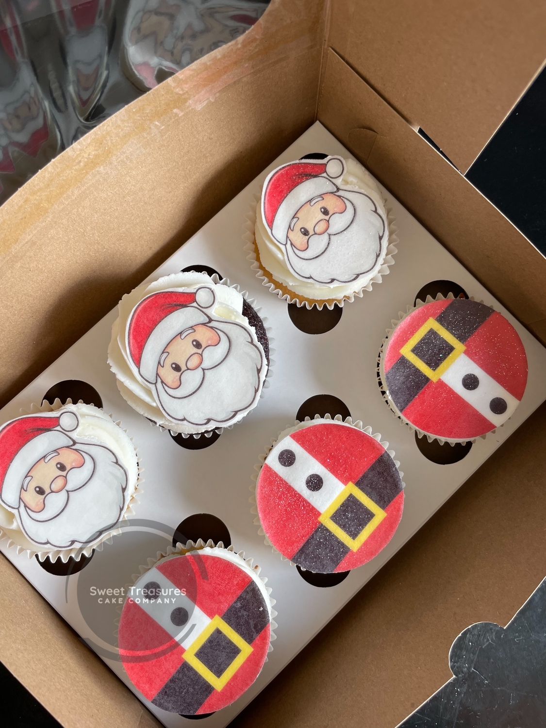 Father Christmas themed upcakes