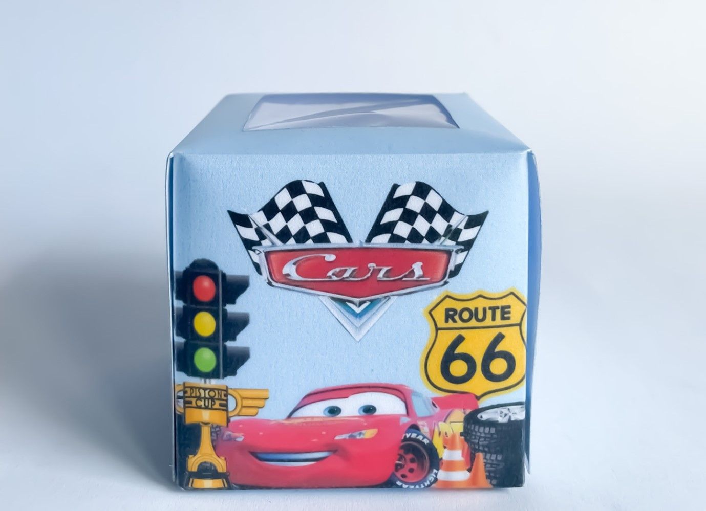 Cupcake Box: Lightning McQueen inspired