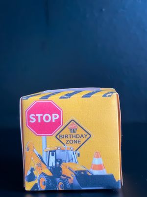 Cupcake Boxes: Little Builder