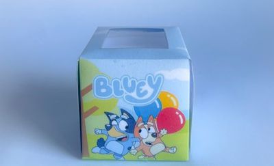 Cupcake Boxes WITH CUPCAKE:  Playful Pup