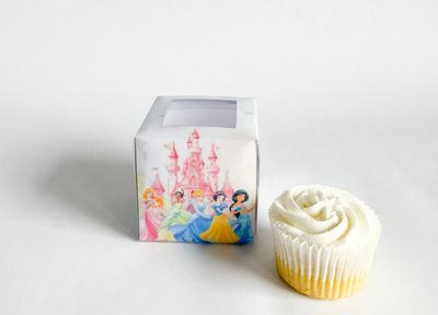 Cupcake Box WITH CUPCAKE:  Royal Princess
