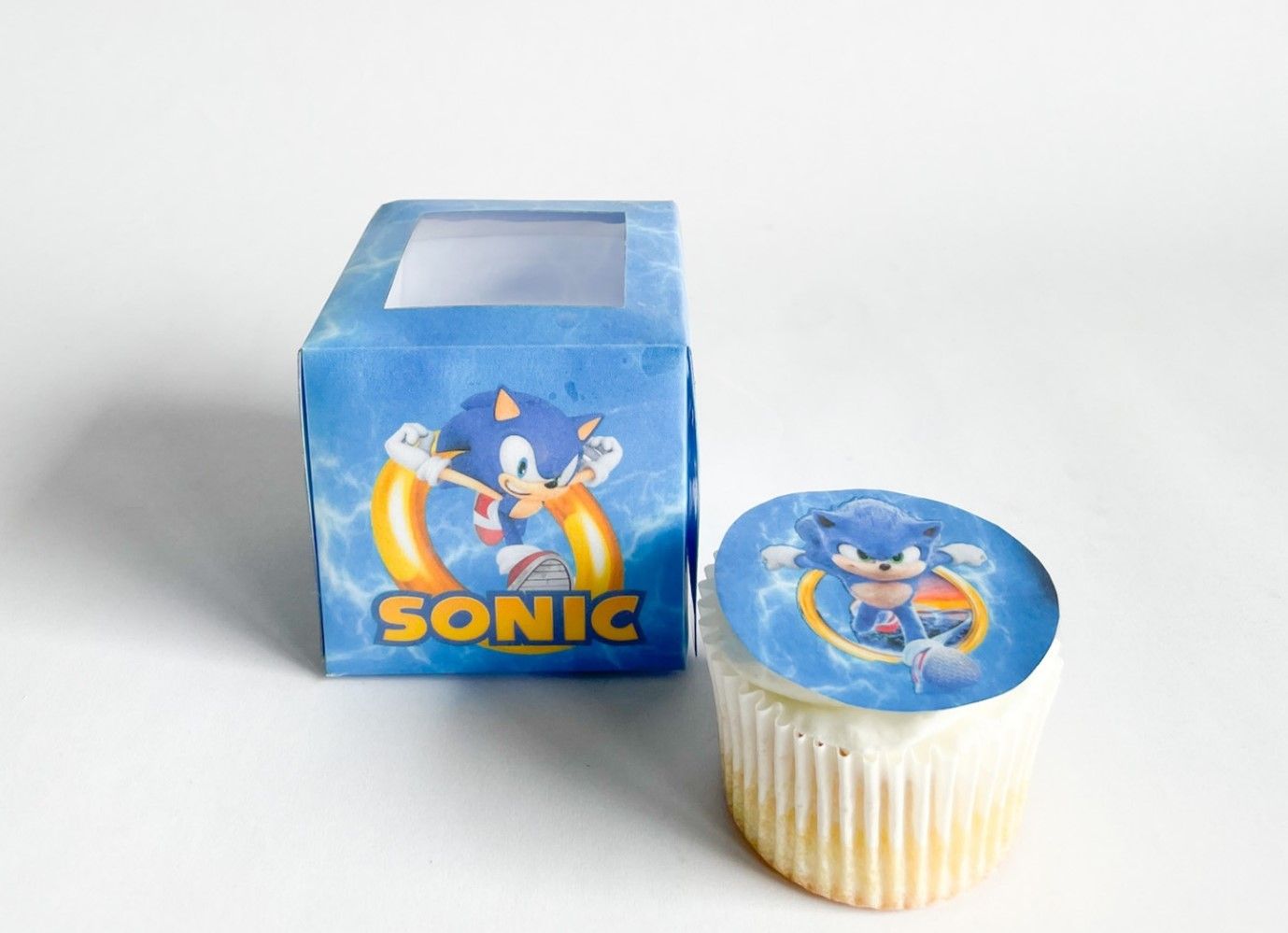 Cupcake Box WITH CUPCAKE: Sonic Inspired