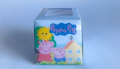 Cupcake Boxes WITH CUPCAKE: Little Piggy