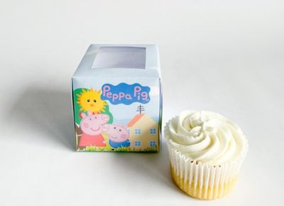 Cupcake Box WITH CUPCAKE: Peppa Pig Inspired