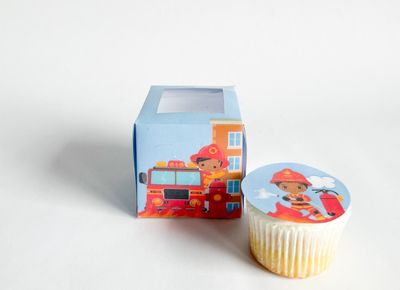 Cupcake Boxes WITH CUPCAKE: Fire Engen