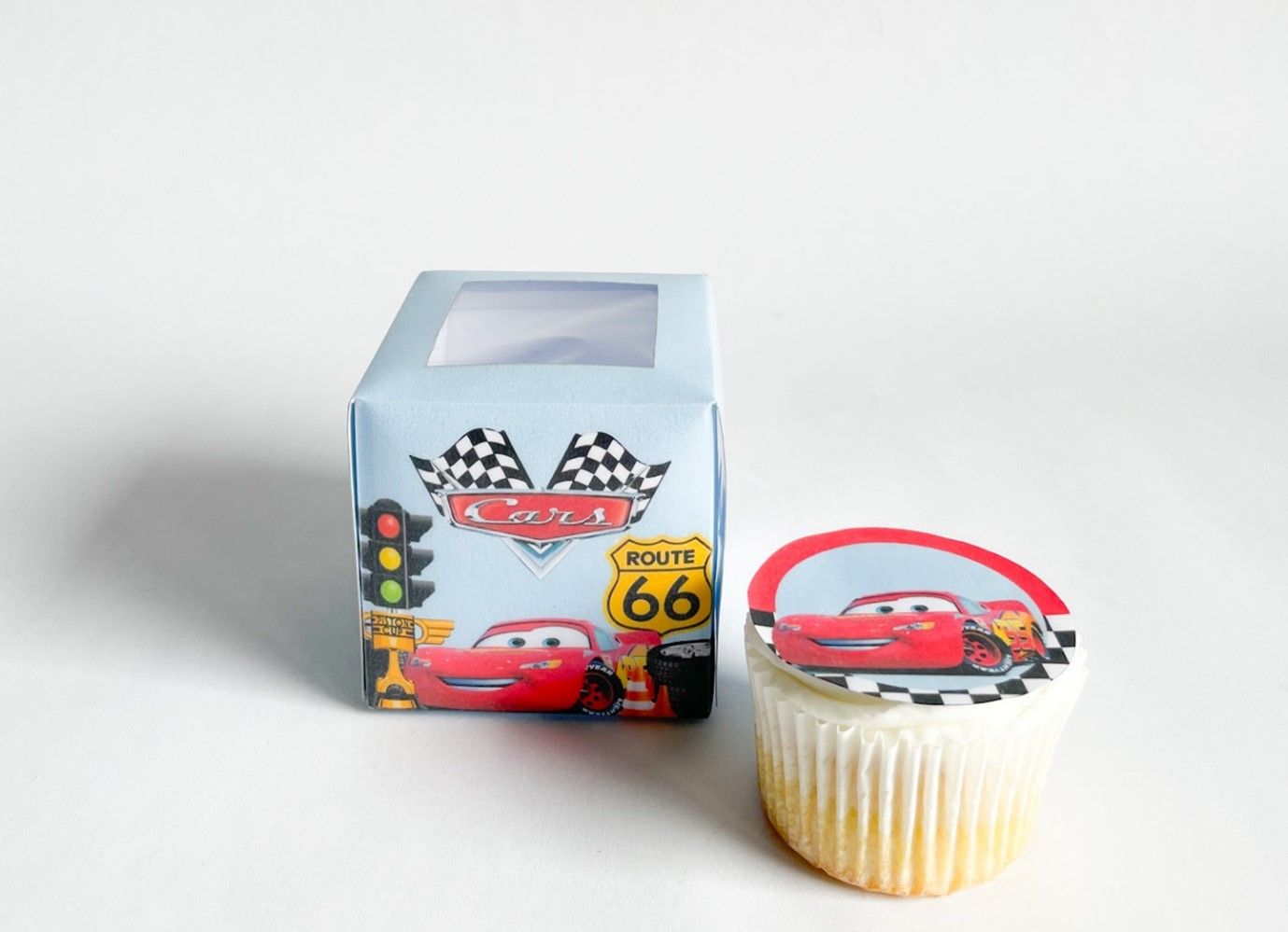 Cupcake Box WITH CUPCAKE: Lightning McQueen Inspired