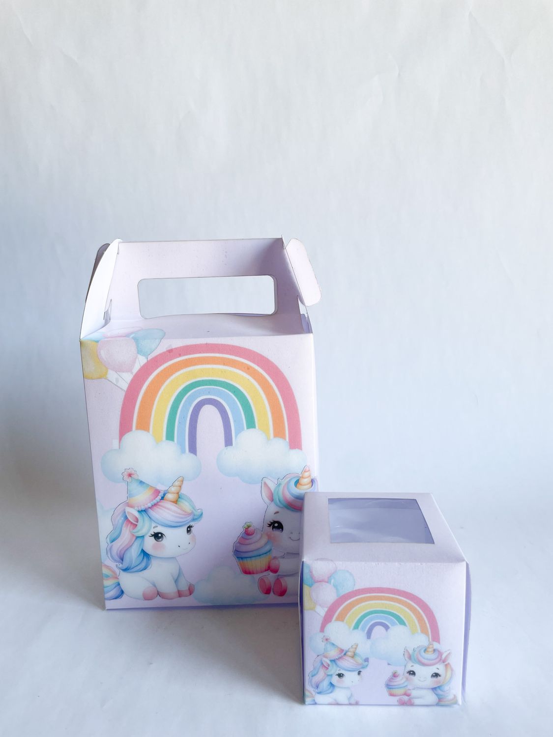 Party Pack Box WITH matching cupcakes: Unicorn Dreams