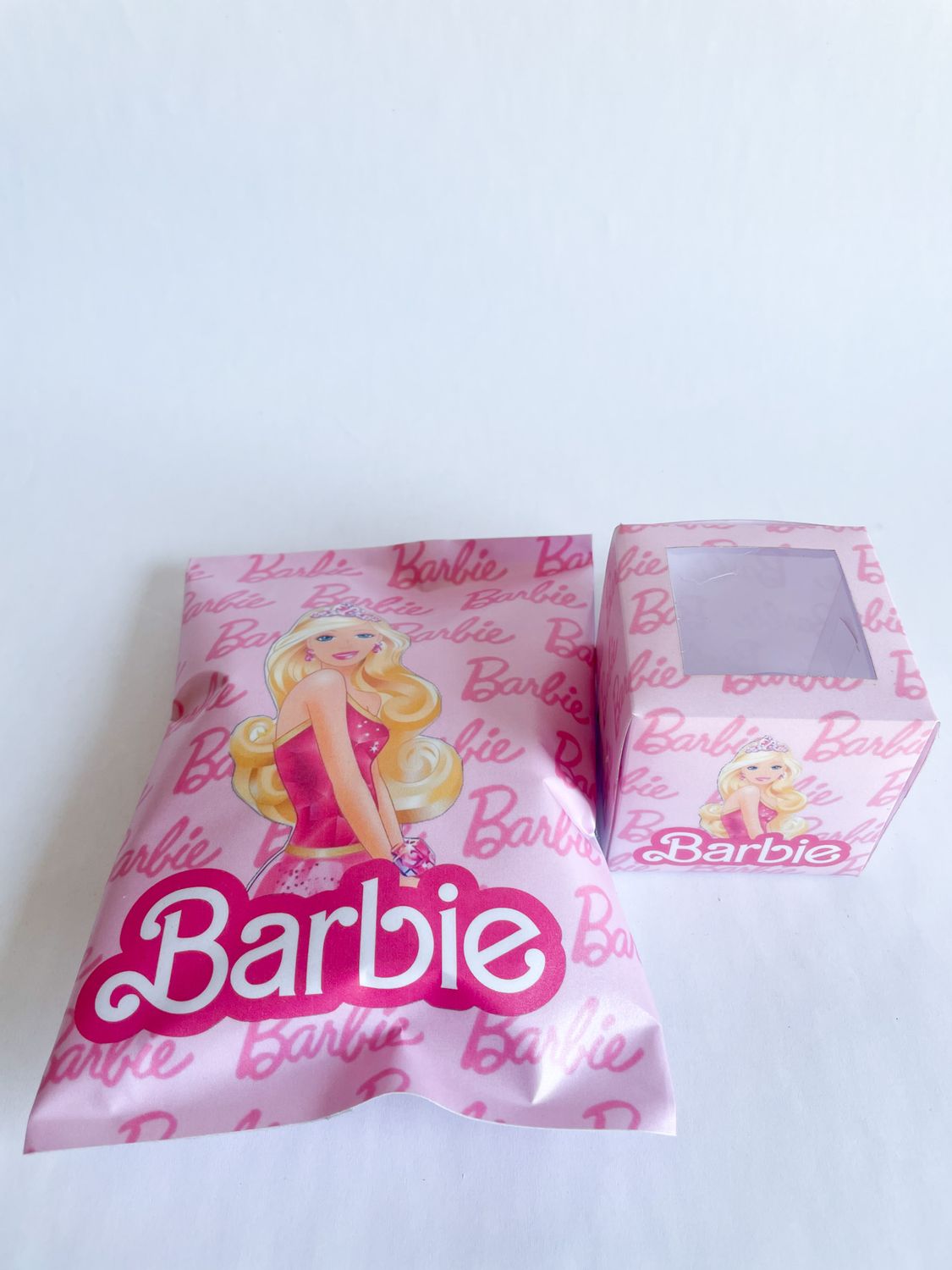 Party Pack Bag WITH matching Cupcake: Barbie Inspired