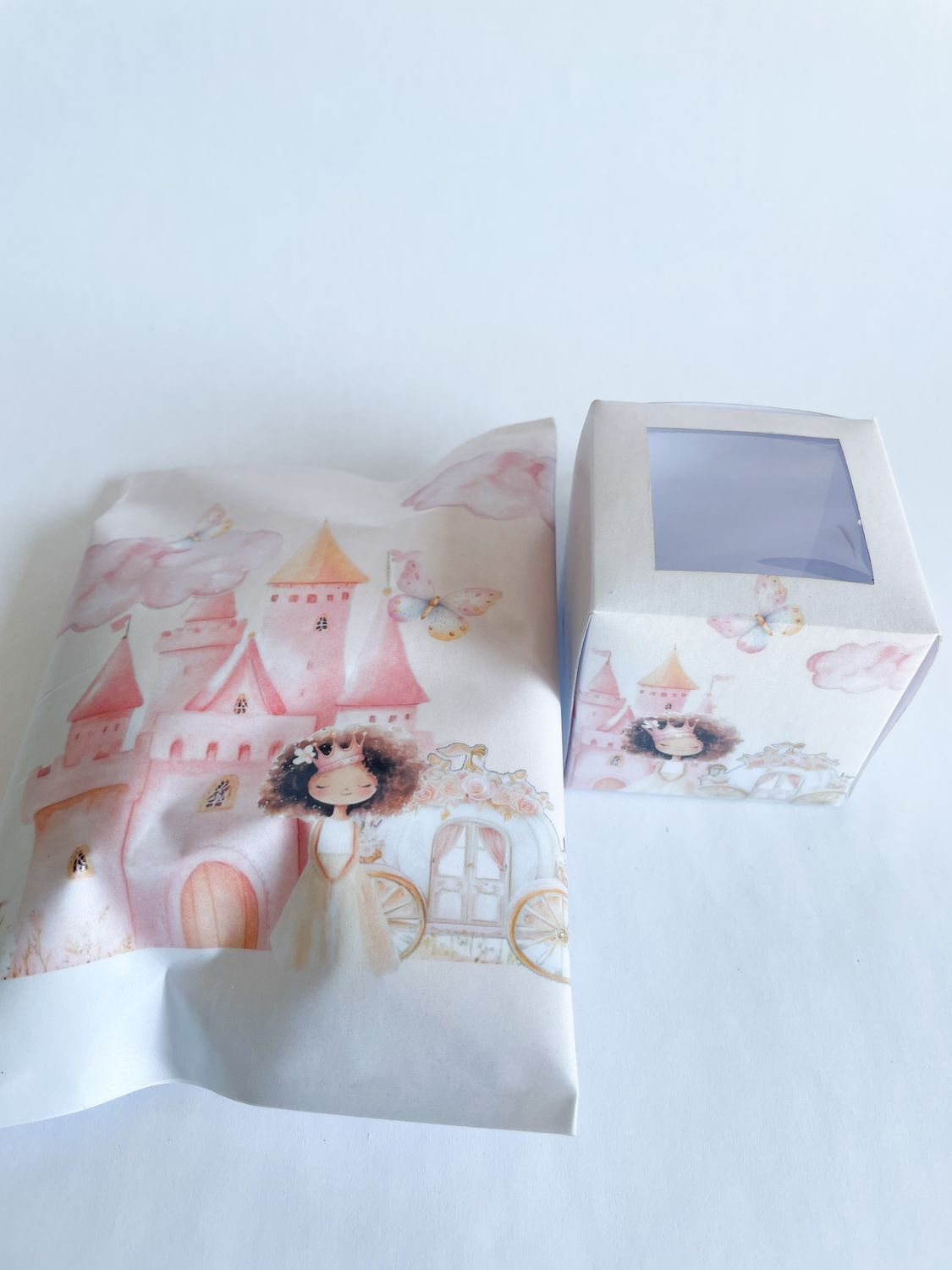 Party Pack Bag WITH matching Cupcake: Tiara Time