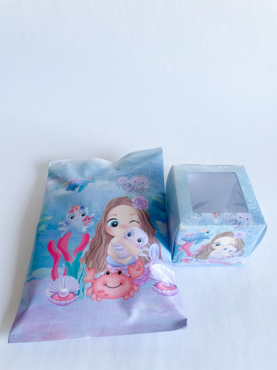 Party Pack Bag WITH matching Cupcake: Mermaid Dreams