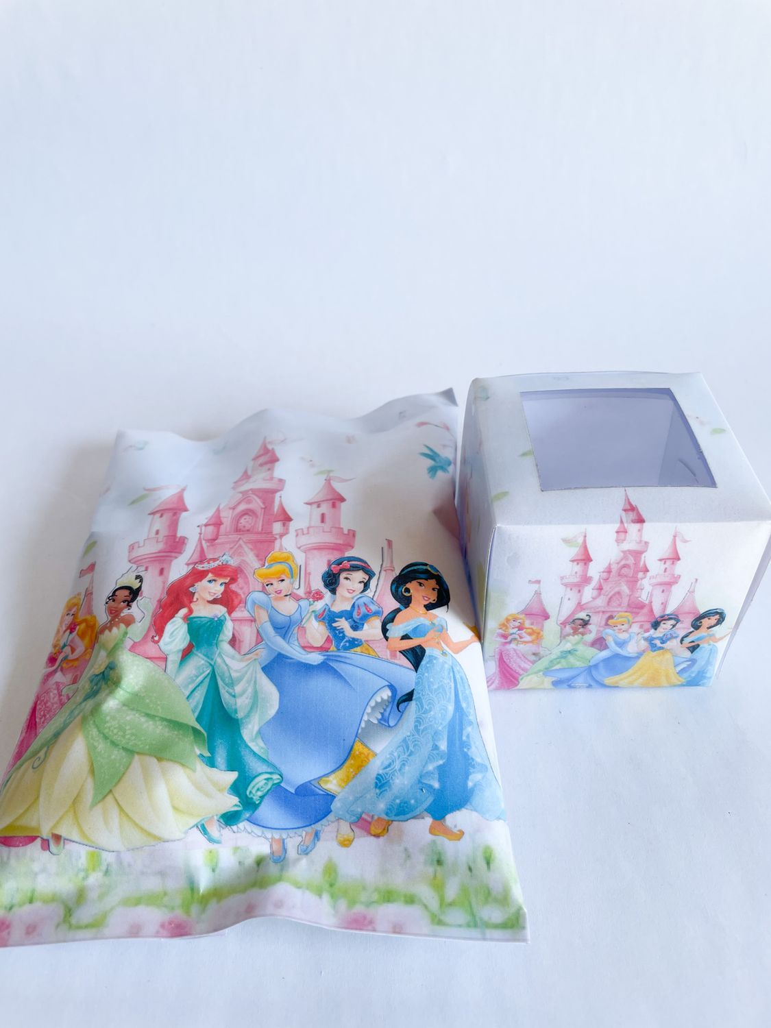 Party Pack Bag WITH matching Cupcake: Royal Princess Inspired