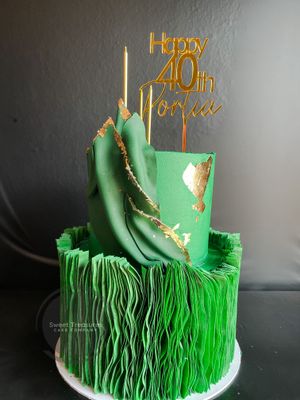 Emerald Green 2 tier Wafer paper Cake