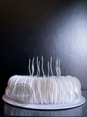 Wafer Paper Single tier Cake