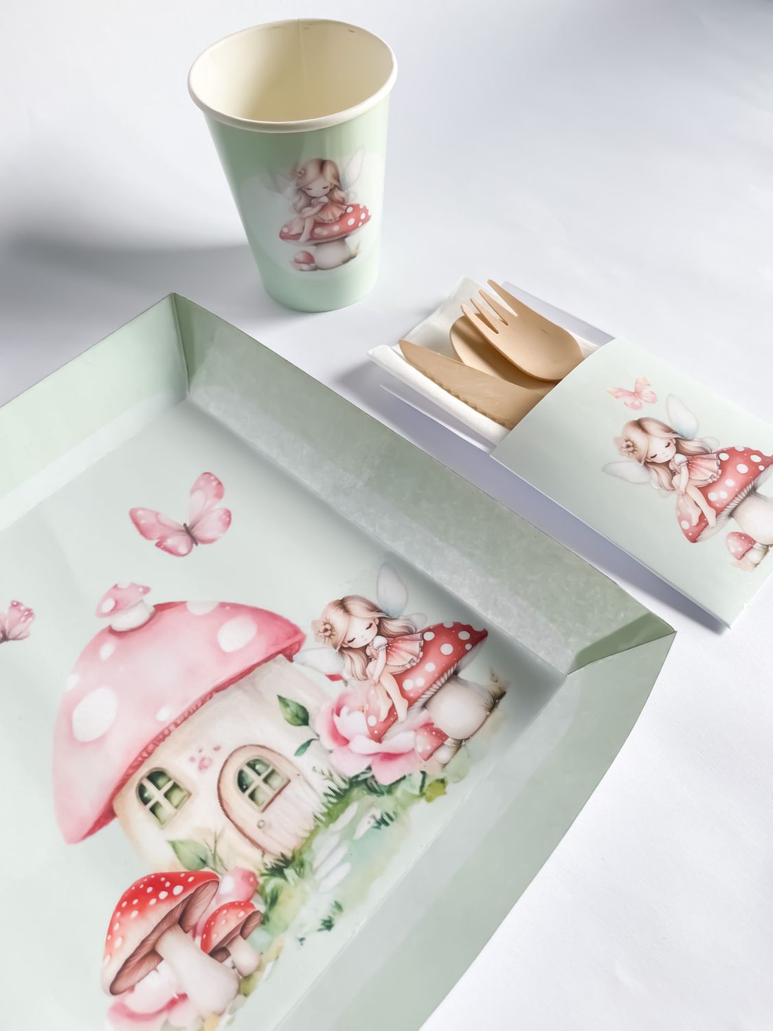 Disposable Tableware: Fairy Garden