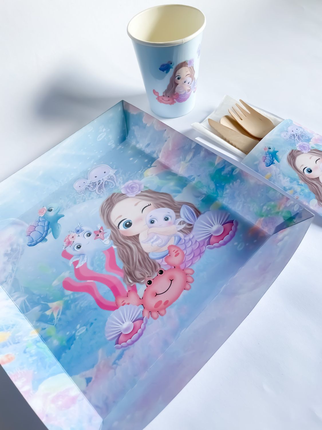 Disposable Tableware: Mermaid Dreams