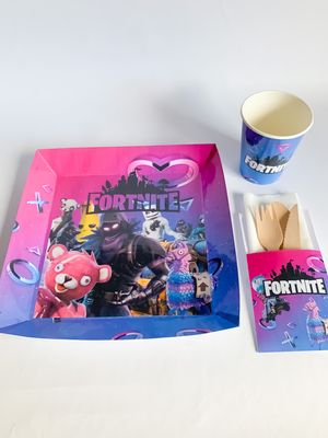 Disposable Tableware: Fortnite Inspired