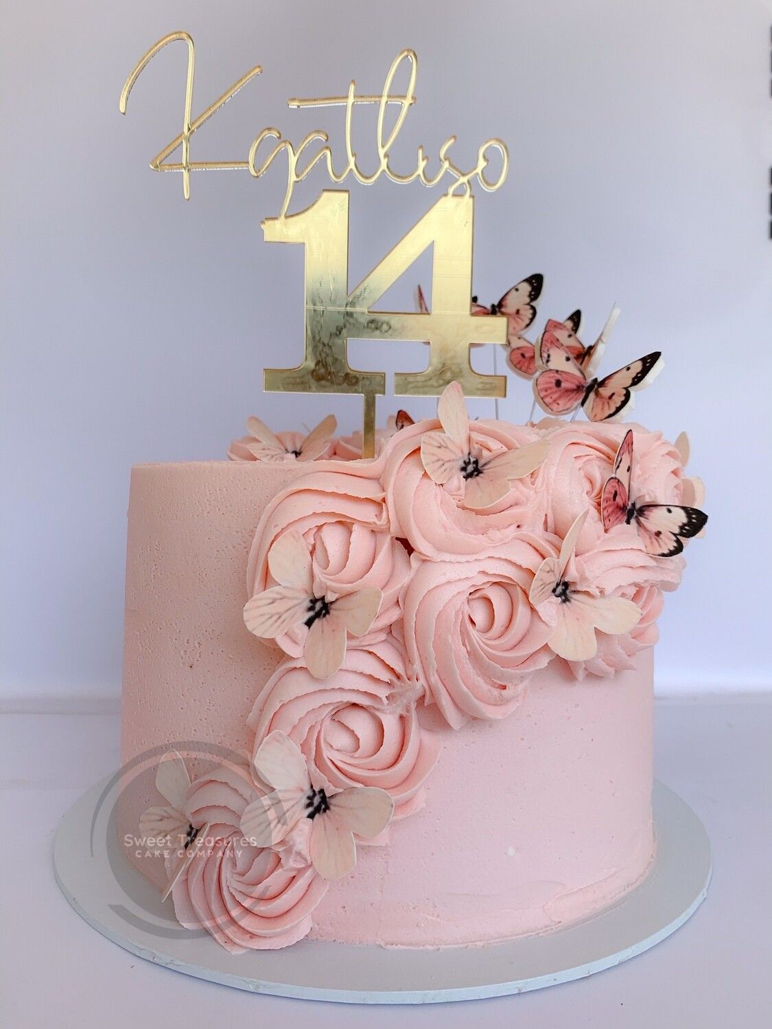 Buttercream &amp; Butterflies Single Tier Cake
