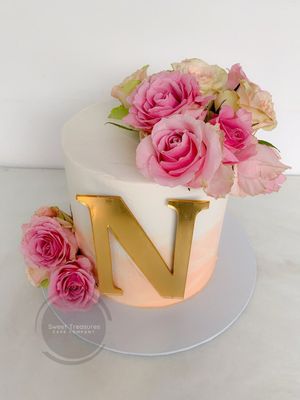 Single tier Ombre Buttercream Cake