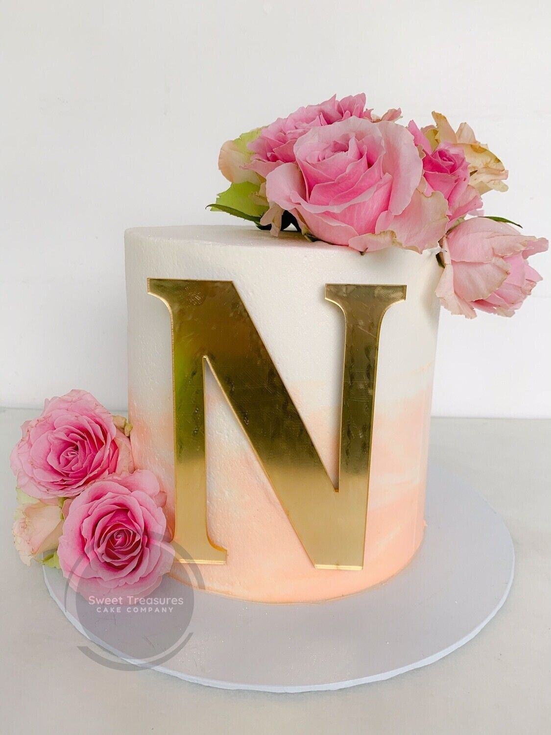 Single tier Ombre Buttercream Cake