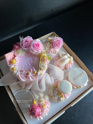 Floral Bento Cake Box