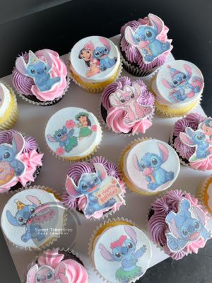Lilo and Stitch Inspired cupcakes
