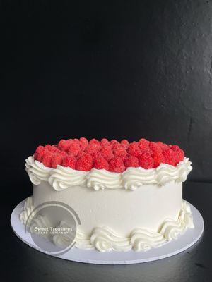 Raspberry Topped Single tier Cake