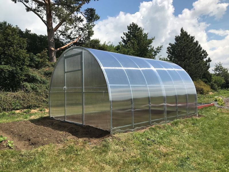 Top Gewächshaus AGROSFERA GOLIAŠ, Breite 3 m – Tragfähigkeit 180 kg/m²
