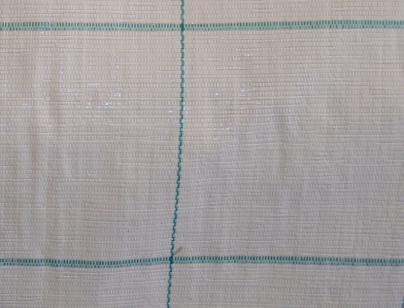 Anti-Unkraut-Stoff 100 g/m2, Breite 2,10m - WEISS - Rolle 100 lfm