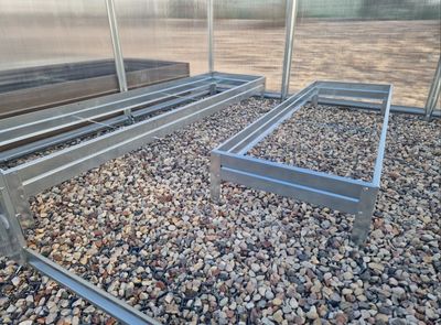 Hochbeet-Set CLASSIC für 2,35 -2,5 m breite und 2m LÄNGE Gewächshäuser