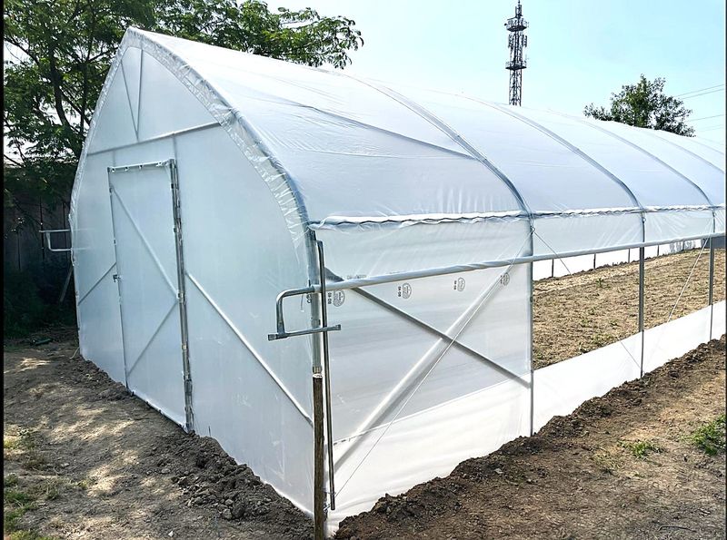 TOP MODEL 2025 Profi Gewächshaus – Robustes Treibhaus 4,5 m Breite, 1,8 m Seitenhöhe – Ideal für hobby und professionelle Gärtner - EU-Herstellung